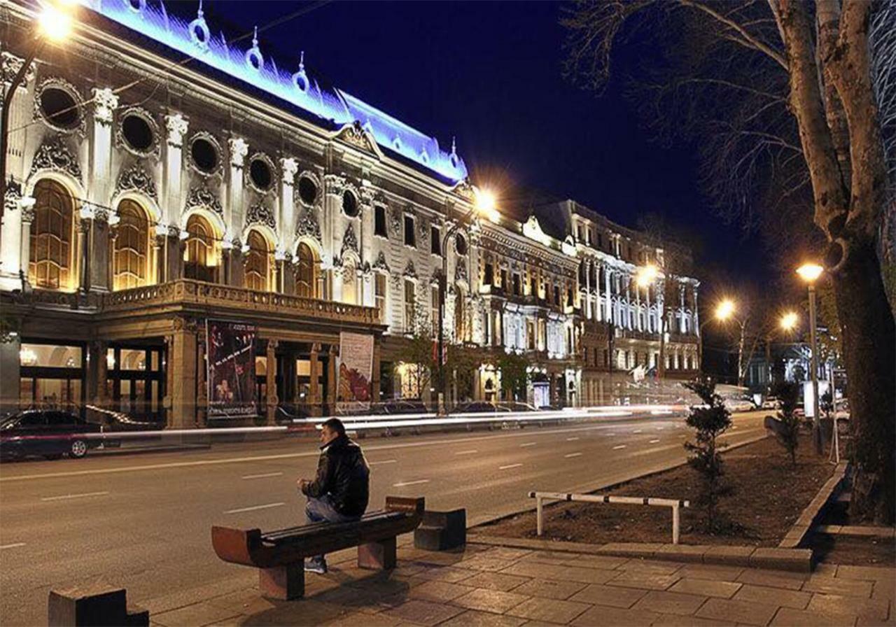 Dreamhostel Tbilisi Buitenkant foto